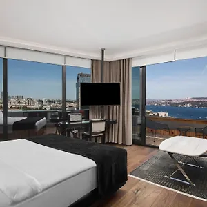 Gezi Bosphorus, Istanbul, A Member Of Design איסטמבול