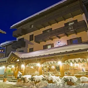 *** Hotel Alpenrose Italia